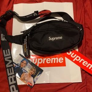 Supreme SS18 waist bag